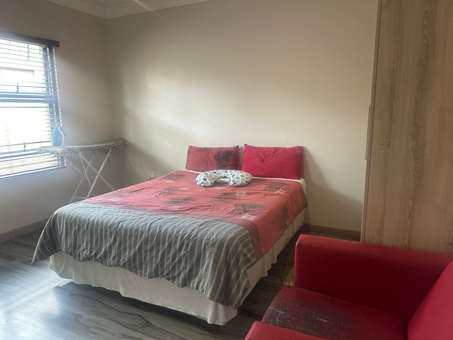 To Let 4 Bedroom Property for Rent in Boschdal North West